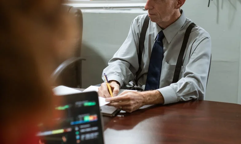 Mijn vader eist mijn hulp, ondanks alles wat er tussen ons is gebeurd