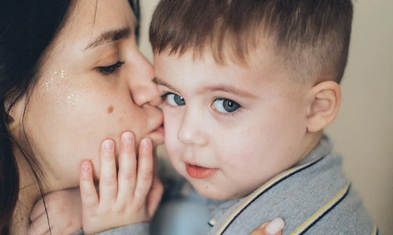 ‘Nee, je moeder komt niet bij ons wonen!’ – Mijn strijd voor mijn huis, mijn huwelijk en mezelf