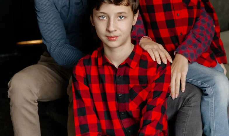 Tussen Twee Huizen: Wanneer Mijn Schoonmoeder Voor Ons Beslist