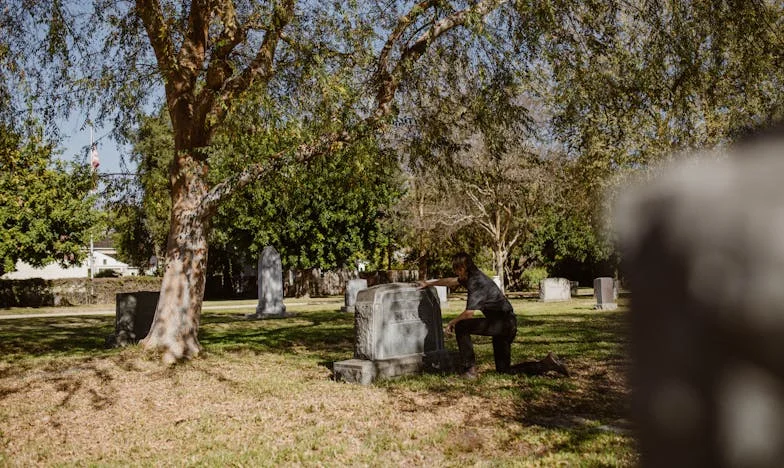 Vijf jaar na de scheiding van mijn man, maar mijn schoonmoeder blijft vechten voor zijn ex