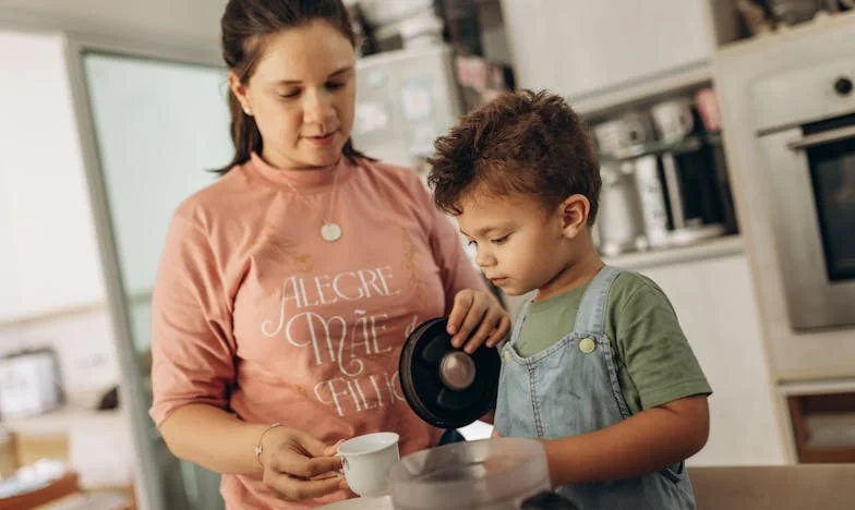 Waarom ik mijn zoon Jakub niet naar de oude boerderij liet gaan (en hem geld aanbood in plaats daarvan)