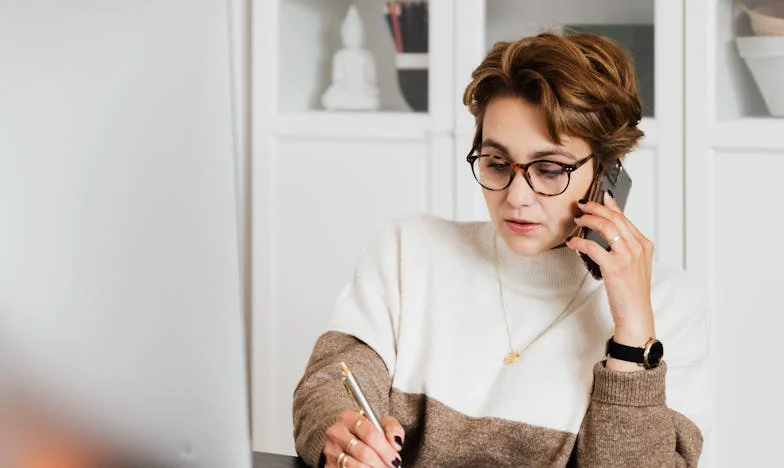 ‘Maar we hadden het toch niet over een deadline?’ – Mijn spaargeld ging naar mijn schoonzoon en nu voel ik me verraden