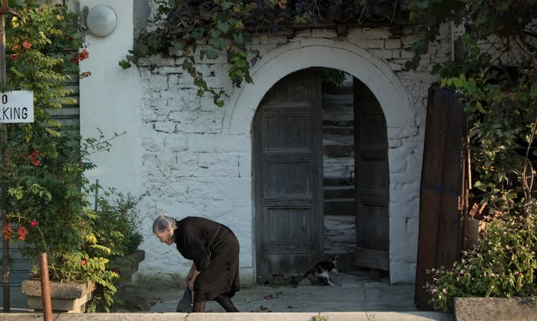 “Waarom zouden we een lening afsluiten als we jouw huis toch erven?” – Het verhaal van een Nederlandse moeder over familie en egoïsme