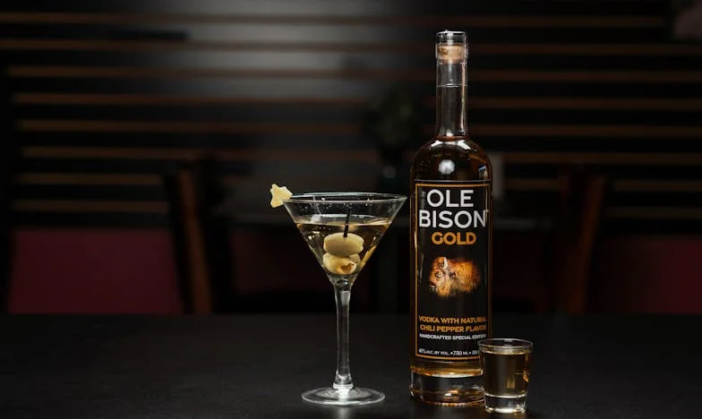 Hasta el horizonte juntos: cómo un valiente muchacho del campo conquistó el corazón de una chica de ciudad