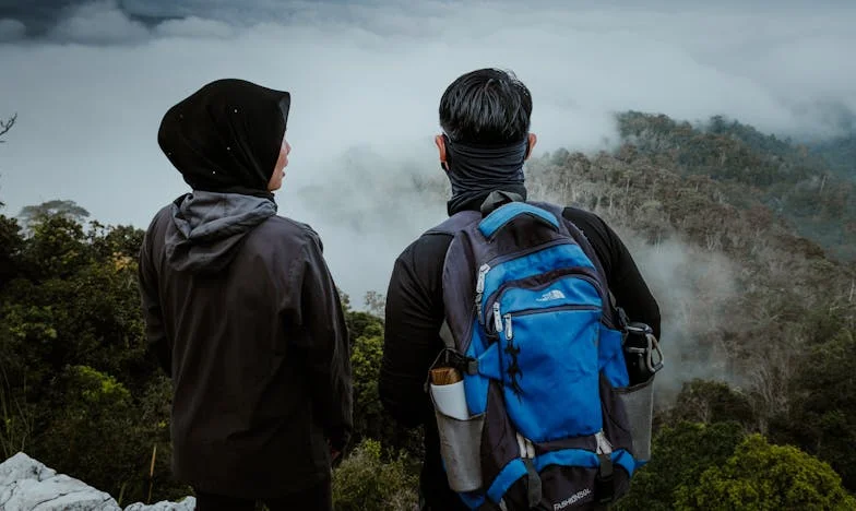 La noche en que eché a mi hijo y a mi nuera: el precio de ser madre en silencio