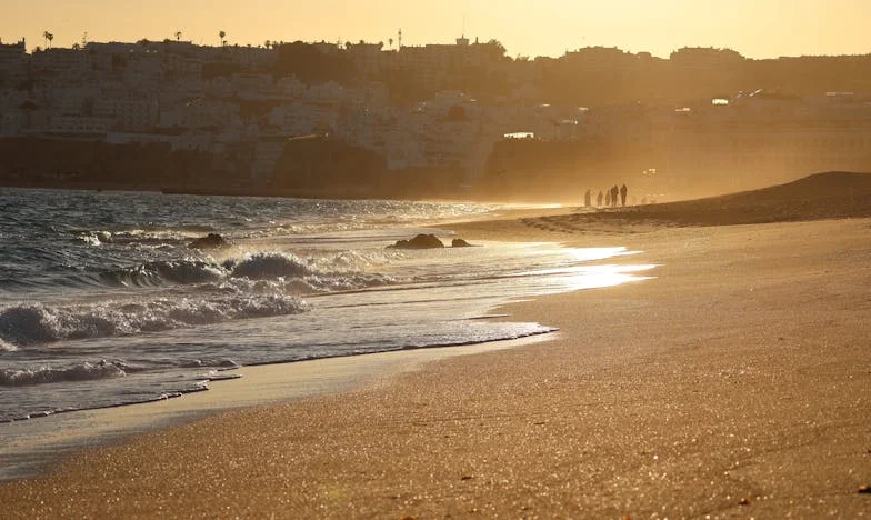 Cuando la pensión se convierte en promesa: una historia de amor y desengaño familiar
