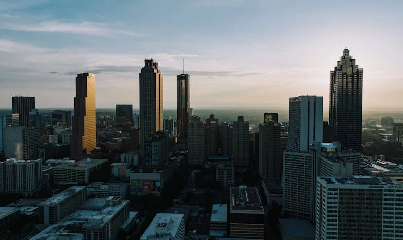 Cuando ser buena vecina se vuelve una carga: La historia de Mariana y el pequeño Emiliano