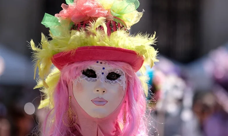 El secreto de la cómoda: lo que nunca debí descubrir