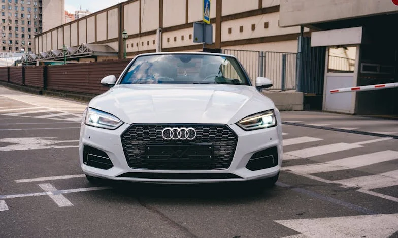 Olvidada en mi propia casa: la soledad de una abuela en la ciudad