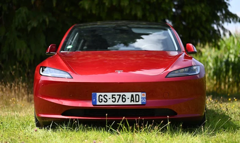 Candados en la nevera y secretos en el corazón: la historia de Mariana y Tomás