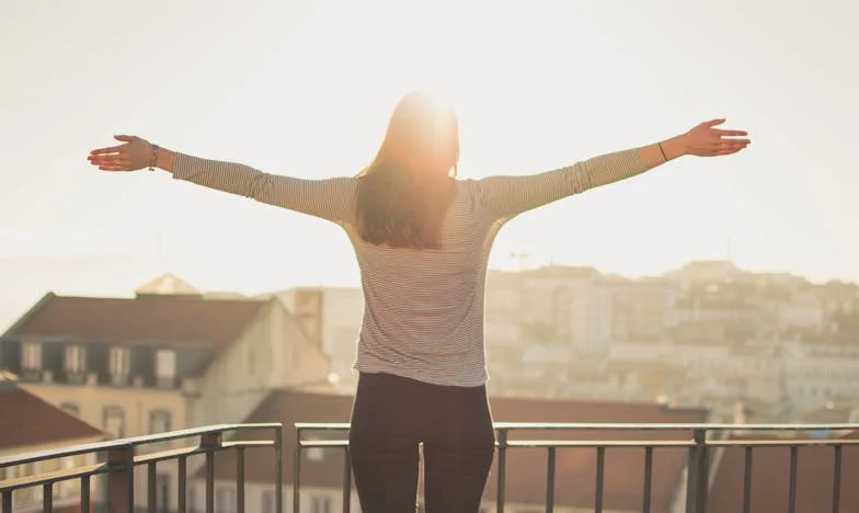 Cuando el Amor y los Sueños Chocan: La Historia de Mariana y Andrés
