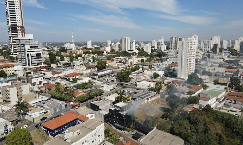El silencio de mi hijo: vergüenza y redención en un pueblo latinoamericano