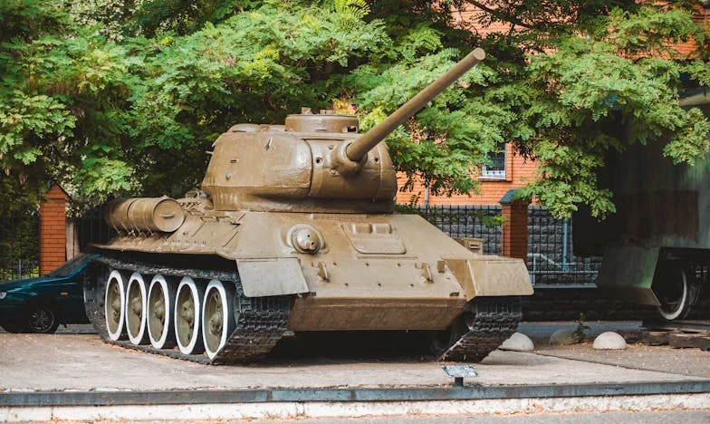 Entre Sombras y Silencios: Mi Lugar en Esta Familia