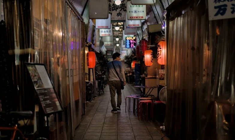 Espejo Roto: La Lucha de Mariana Contra la Traición