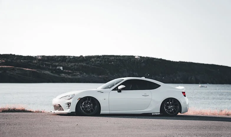 ¿Por qué debo vender mi casa para complacer a tu familia?