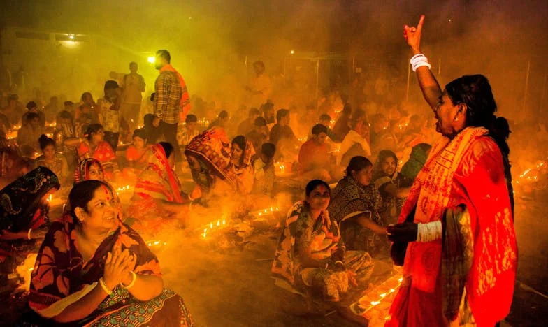 Un regalo inesperado en el ascensor: la historia de Artur, Valeria y Sofía