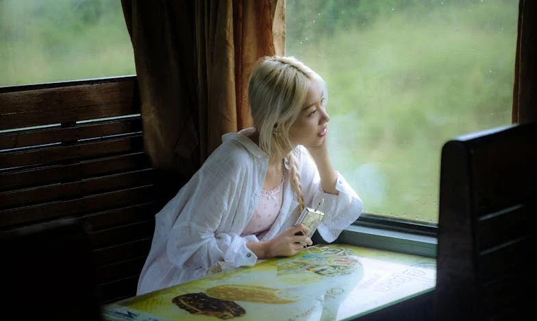 Entre Dos Mundos: El Regreso de los que Nunca se Fueron