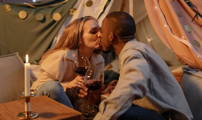 Entre el amor y la sangre: Cuando mi esposo se niega a ver a mi mamá