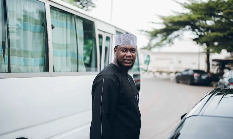 La jaula dorada de mi esposo: Entre el dinero y mi libertad