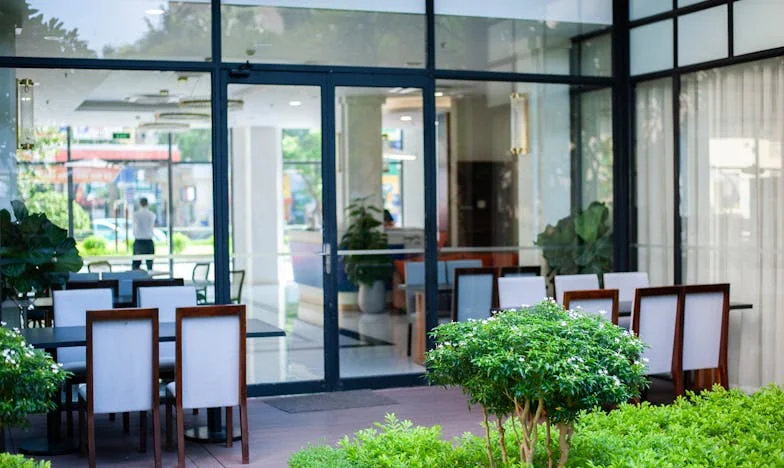 Nuestra casa, pero no nuestro hogar: La verdad sobre la familia, el dinero y la traición