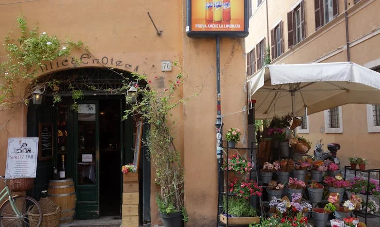 Soledad en la casa de los Guzmán: El eco de los días perdidos