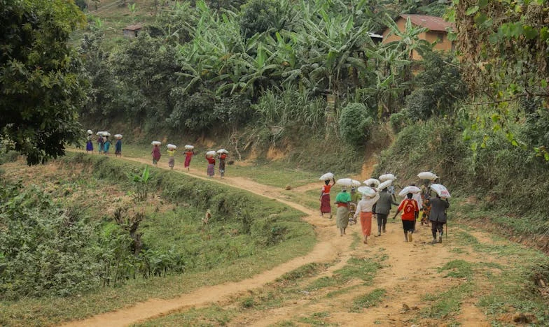 Minutos de Silencio, Horas de Dolor: Vivir con mi Suegra bajo sus Reglas