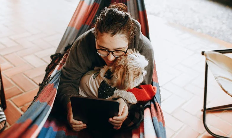 Después de la boda descubrí que me casé con el hijo de su mamá: Mi lucha por mi propia voz
