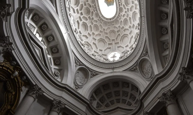 El peso del techo ajeno: Mi lucha por el amor y la independencia