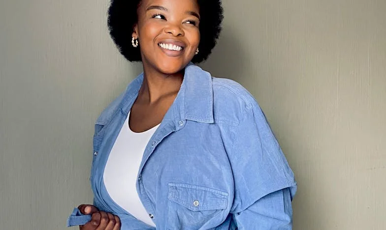 Llamando a la puerta: Lágrimas de mi suegra y el silencio de la traición