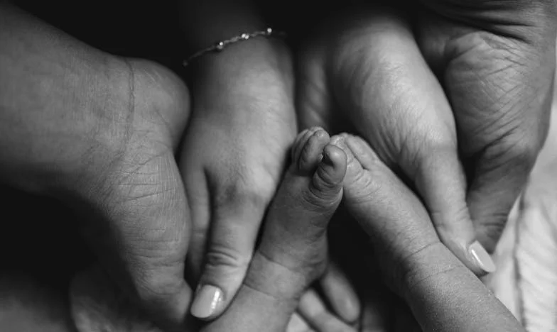 ¿Por qué no soy suficiente? – El relato de una familia rota en Medellín