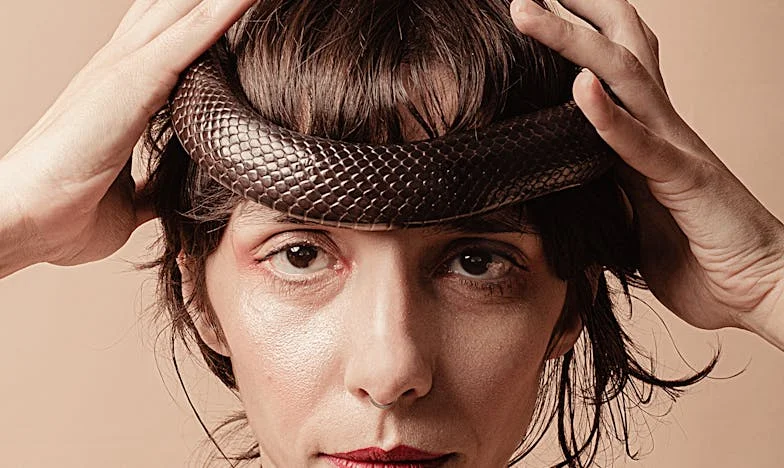 Entre el amor de madre y el amor de pareja: La historia de Rosa y su hijo Julián