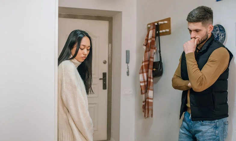 La casa en la esquina: Herencia de sangre y silencios