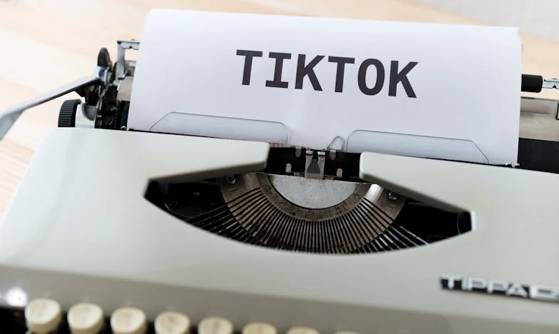 El eco de los silencios: La historia de Lucía