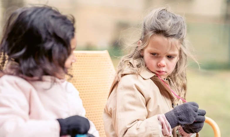 El llanto en la calle de los jacarandás