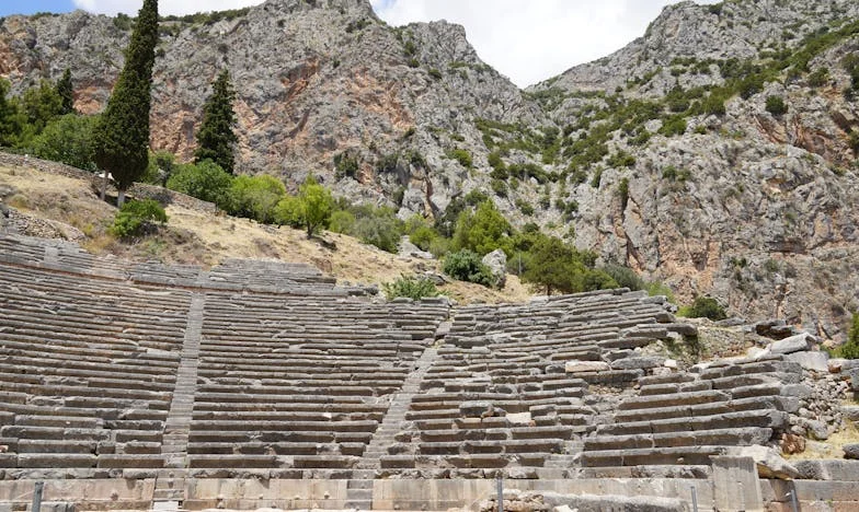 Entre el amor y el orgullo: La historia de una abuela dividida