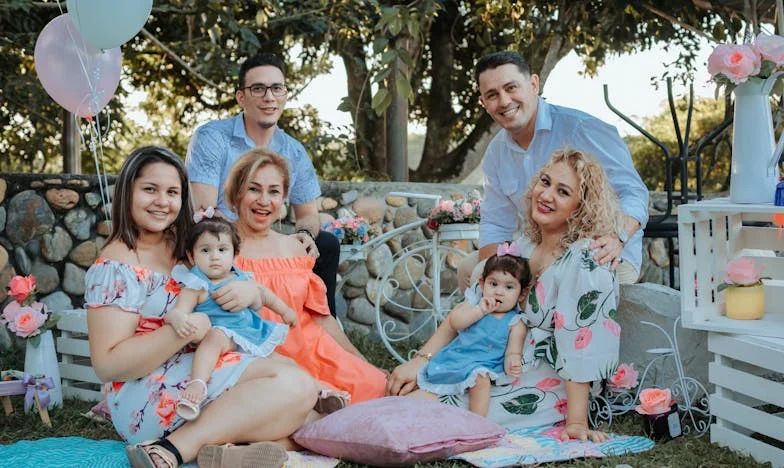 Bajo la Superficie: Confesiones de una Suegra