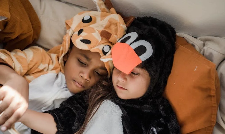 El visitante inesperado del borde del monte