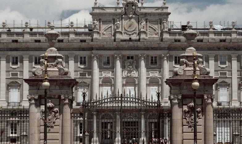 La visita sorpresa a casa de mi hijo en Madrid: Cuando el amor de madre se vuelve invisible