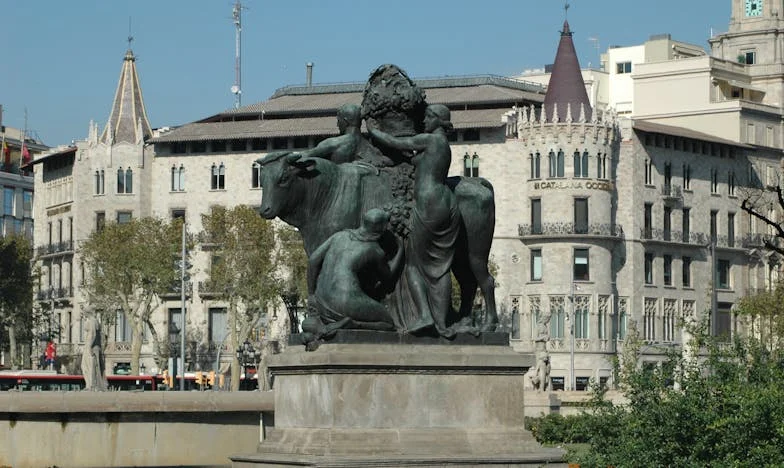Quando o Comboio Mudou o Meu Destino: A História de Clara e o Bebé do Alfa Pendular