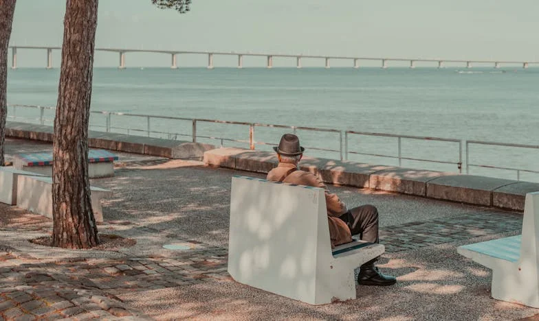 Deixando a Minha Família Para Trás: O Meu Irmão Diz Que Sou Egoísta, Mas Não Me Arrependo
