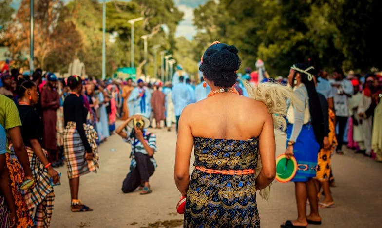 Entre Silêncios e Gritos: O Dia em que a Minha Família se Desfez