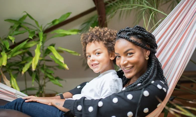 Quando Tudo Ruiu: A Minha Vida Entre Dois Fogos