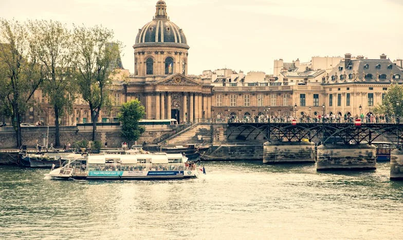 Recusei Tomar Conta do Filho da Minha Cunhada – Ela Humilhou-me Diante de Todos. Não Consigo Esquecer Aquela Noite