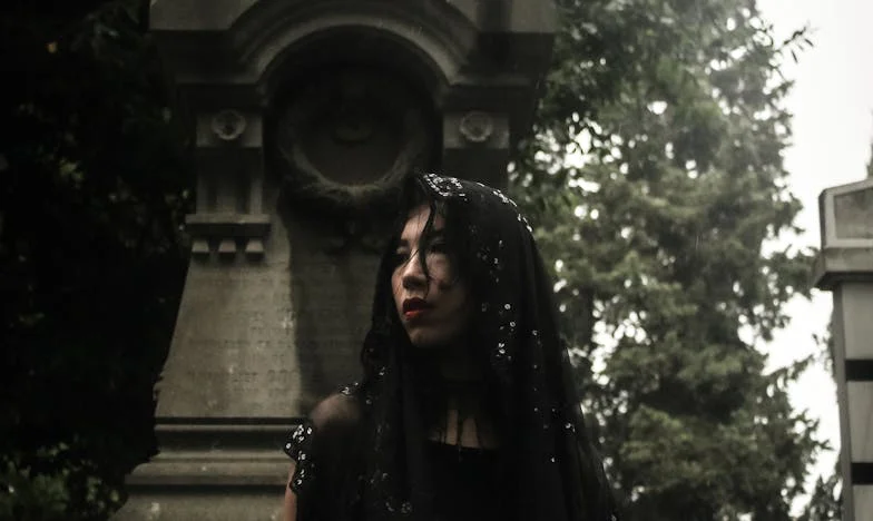 Entre Paredes e Promessas: O Destino da Casa da Família