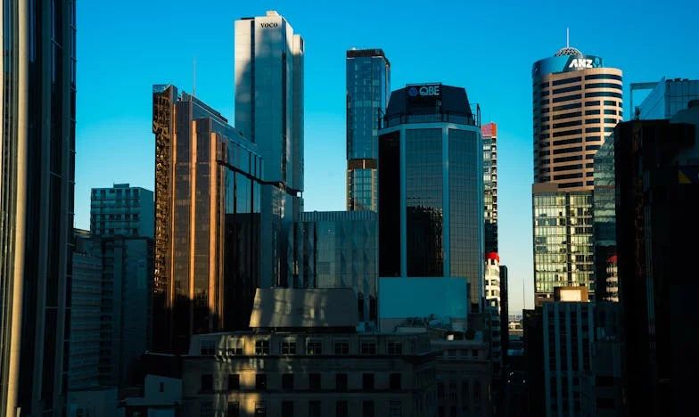 O meu sogro que devora o nosso lar – até onde vai o amor à família?