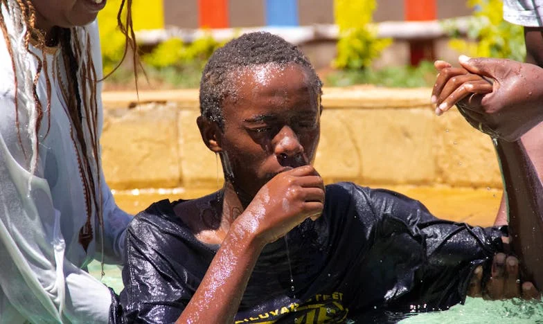 Quando Ninguém Vem: A História de um Irmão Esquecido