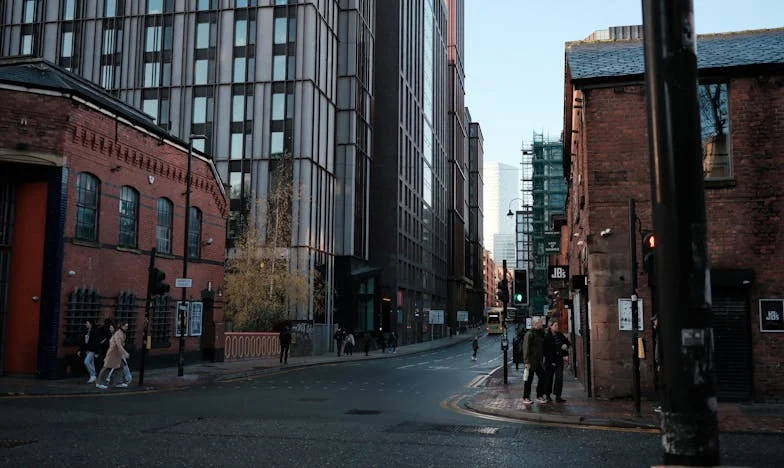 Entre o Amor de Mãe e o Medo do Futuro: Quando o Meu Filho Quis Casar e Voltar para Casa