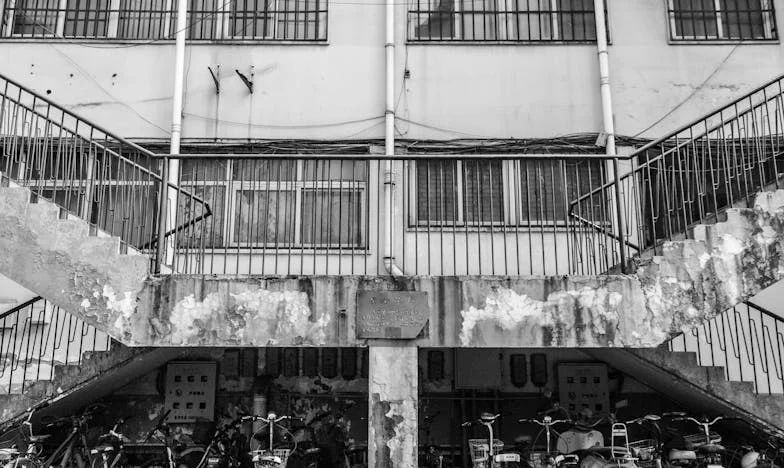 Mãe, por favor, ajuda-me! – Sozinha com três filhos na realidade portuguesa