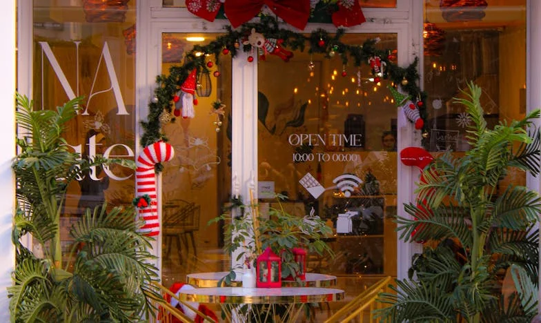 Quando a Minha Sogra Disse: 'Então, combinamos assim? Tu é que ficas com o empréstimo.' – Arrumei as Malas e Voltei para a Casa da Minha Mãe