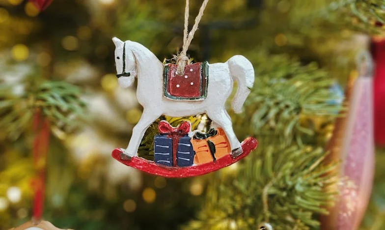 “Ajudei a minha filha a comprar uma casa”: Agora nem um sofá tenho onde dormir